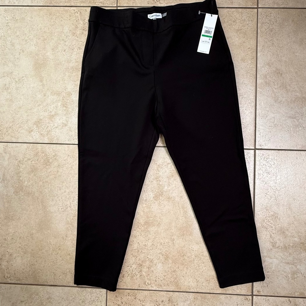 Calvin Klein Women's  Pull On Pants With Pockets($79)